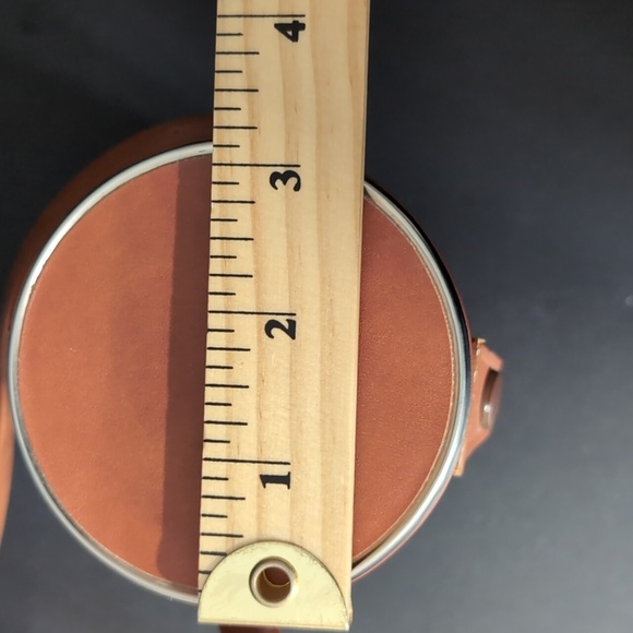 Vintage Brown Leather Camera Lens Case with Strap. - Picture 9 of 9